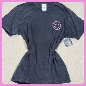 Lulusimon Studio Womens T Shirt‎ Gray Wash Smiley Face Graphic Cotton Size M